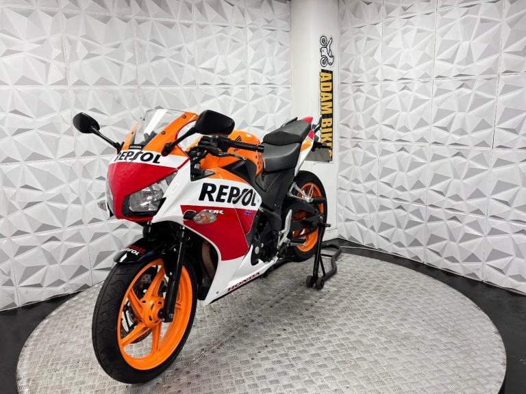 2017 Honda CBR300 | *WARRANTY PROVIDED*