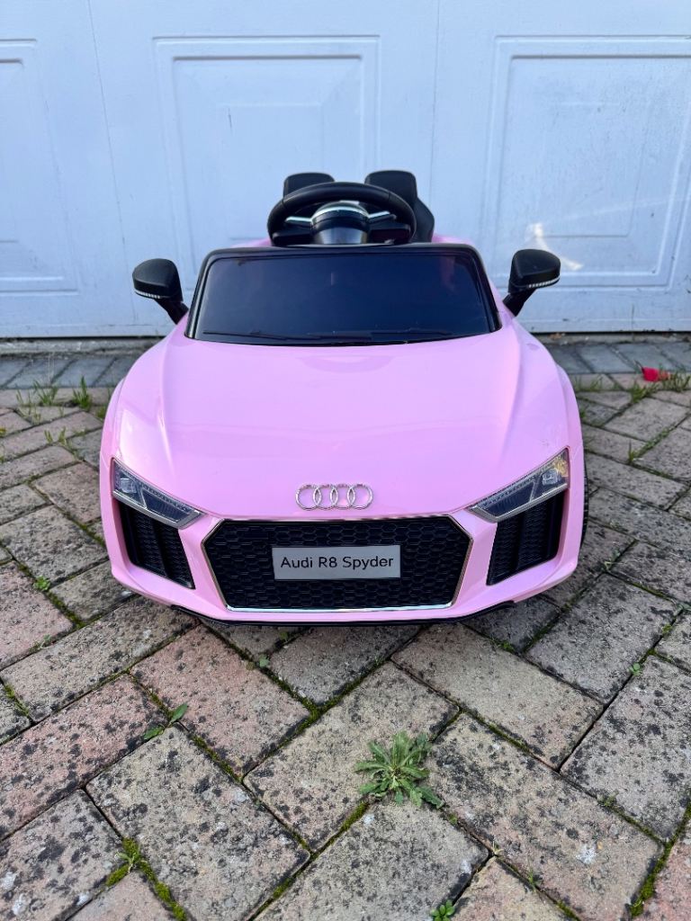 Audi R8 Spyder Electric car 