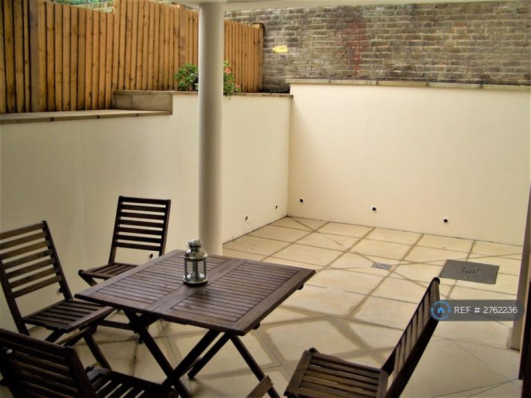 2 bedroom flat in Deronda Road, London, SE24 (2 bed) (#2762236)