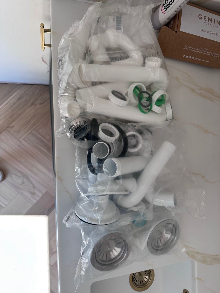 New Sink Plumbing Waste Kit and Pipes