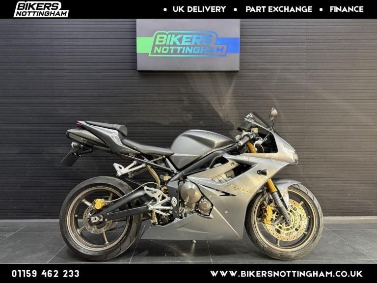 Triumph Daytona 675 2006 **low mileage, great history, excellent condition**