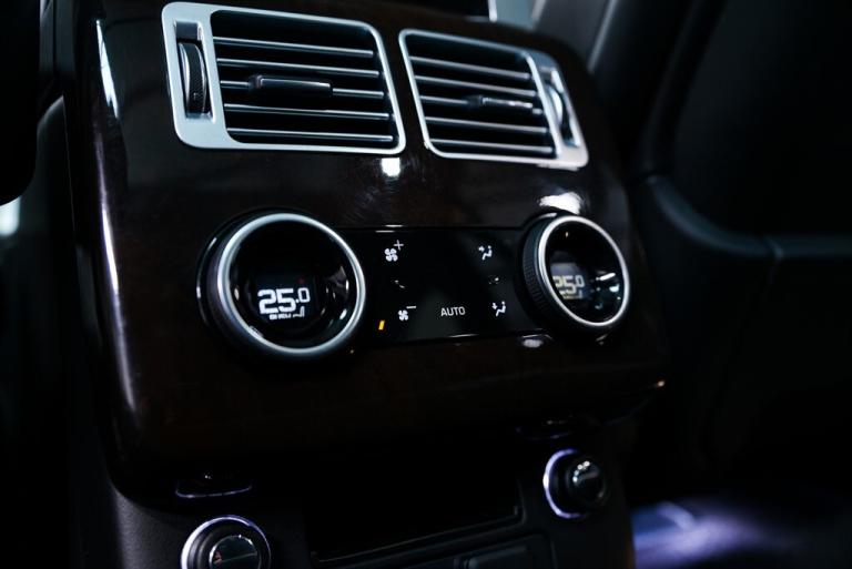 2021 Land Rover Range Rover 2.0 P400e 13.1kWh Vogue BLACK PACK PAN ROOF SUV 5dr Petrol Plug-in Hy...