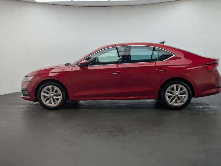 2020 Skoda Octavia 1.5 TSI ACT SE L First Edition Hatchback 5dr Petrol Manual Euro 6 (s/s) (15 HA...