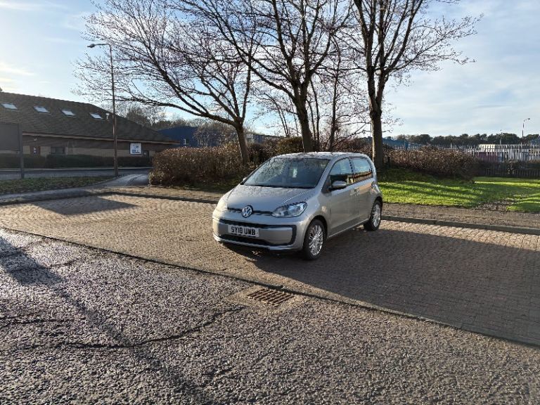 Volkswagen, UP, Hatchback, 2018, Manual, 999 (cc), 5 doors