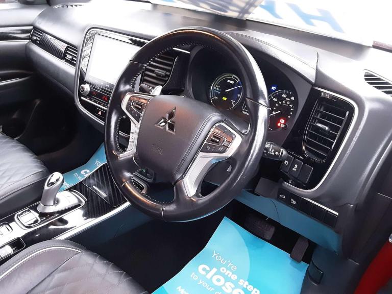 2020 Mitsubishi Outlander 2.4 PHEV Exceed 5dr Auto ESTATE PETROL/ELECTRIC Automatic