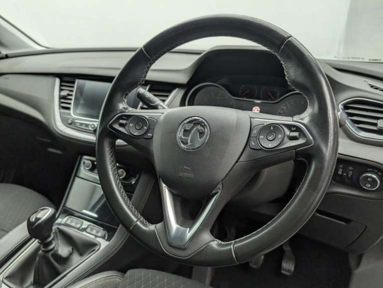 2021 Vauxhall Grandland X 1.2 Turbo Griffin Edition SUV 5dr Petrol Manual Euro 6 (s/s) (130 ps) N...