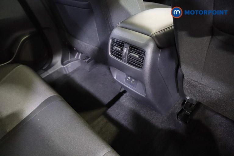 2024 Nissan Qashqai 1.3 DiG-T MH N-Connecta 5dr HATCHBACK PETROL Manual