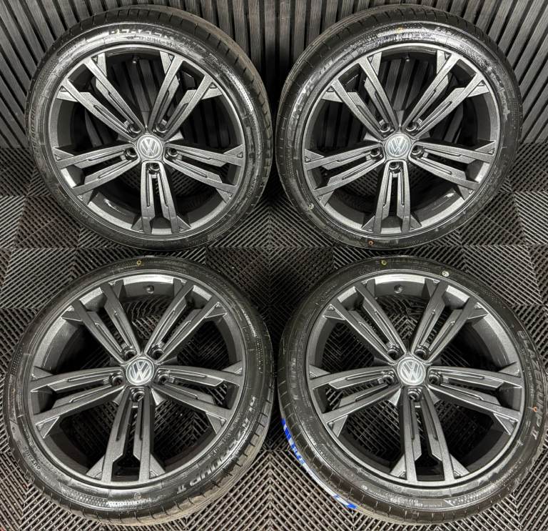 18" GENUINE VW GOLF SEVILLE GREY GTD GT MK7 ALLOY WHEEL TYRES