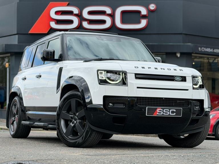 Land Rover Defender 110 3.0 D250 MHEV X-Dynamic HSE Auto 4WD Euro 6 (s/s) 5dr