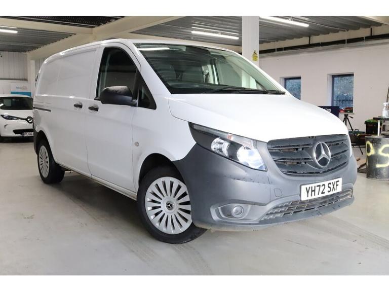 2022 Mercedes-Benz Vito 110 CDI Progressive Panel Van Diesel Manual