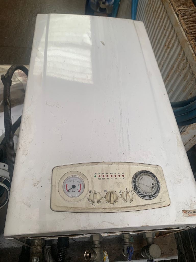 Glow worm boiler betacom 24C glowworm