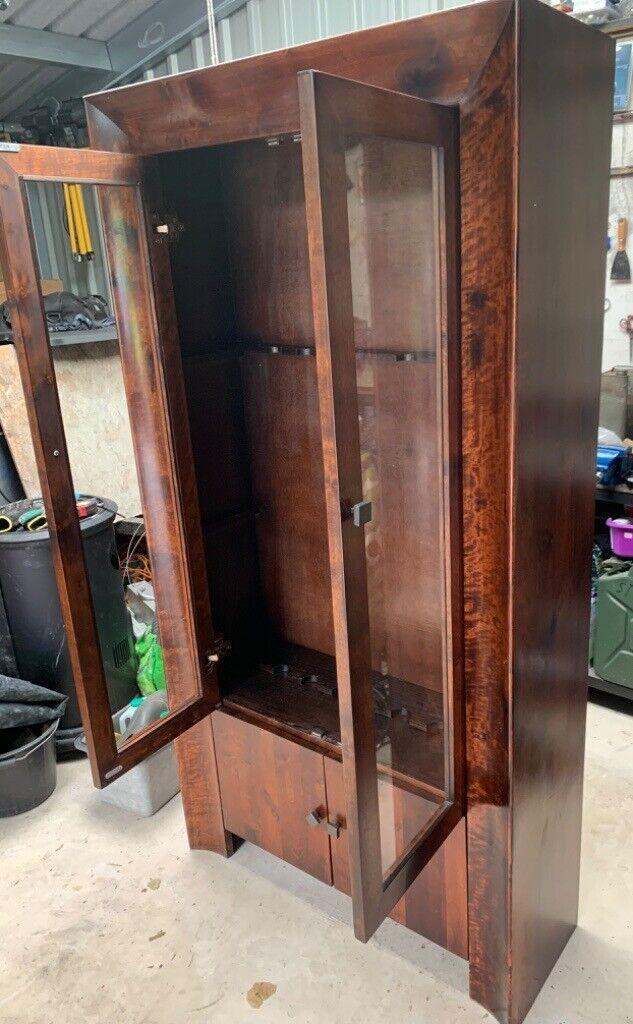 200 year old antique gun cabinet, with slots lots for 6 antique percussion muskets rifles