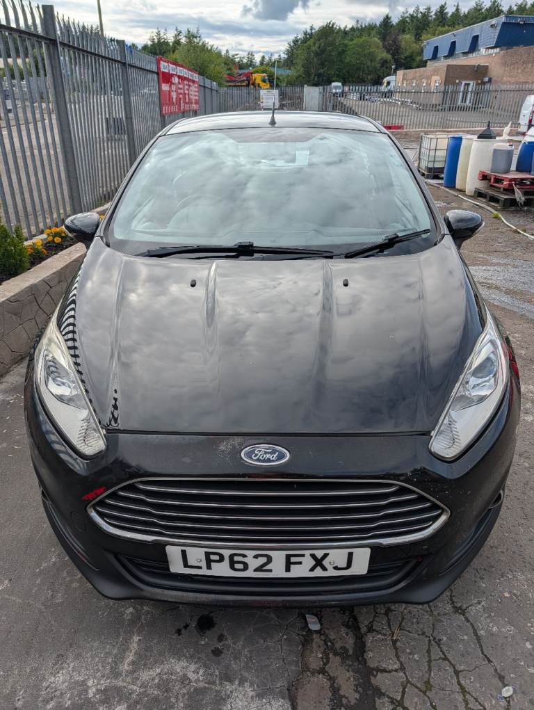 Ford, FIESTA, Hatchback, 2012, Manual, 1241 (cc), 5 doors