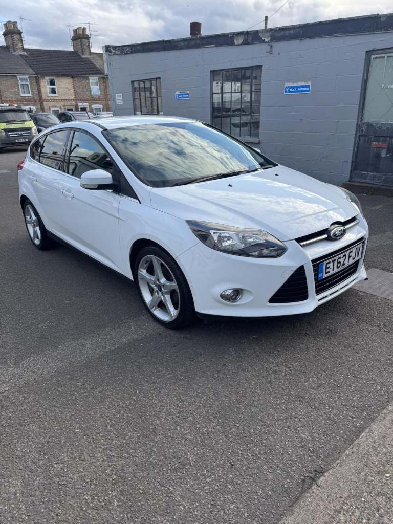 2013 Ford Focus 1.0 125 EcoBoost Titanium 5dr HATCHBACK PETROL Manual