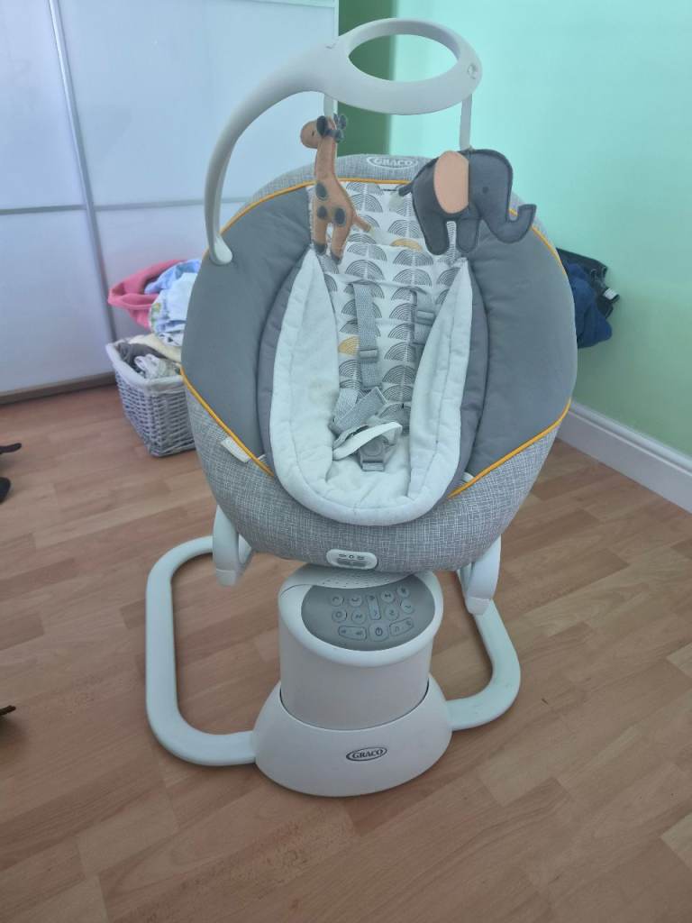 Graco Baby Rocker/Swing – Grey, As Good As New