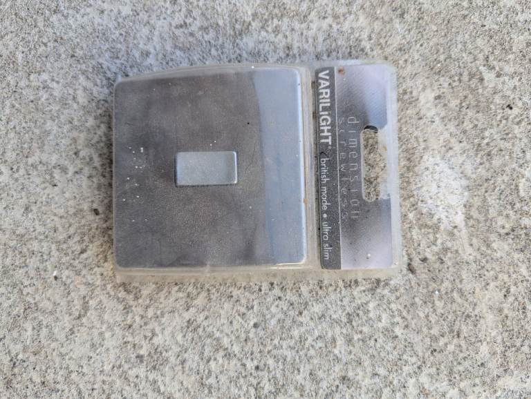 VARILIGHT Dimension Silver Light Switch – Good Condition