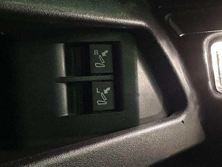 2020 Land Rover Discovery Sport 2.0 D180 MHEV R-Dynamic SE Auto 4WD Euro 6 (s/s) 5dr ESTATE Diese...