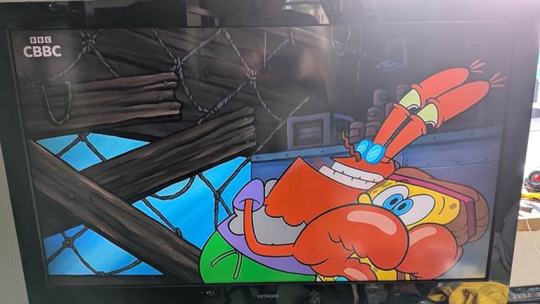 HITACHI 42 INCH LCD COLOUR TV TELEVISION.