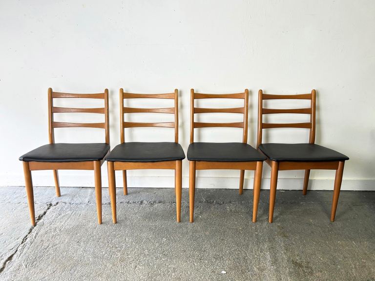 1960/70s Mid-Century set of 4 dining chairs by Schreiber Furniture