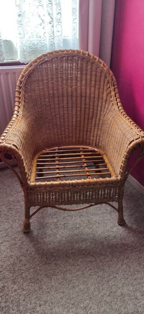 Classic Wing-Back Bamboo Chair Well Loved!