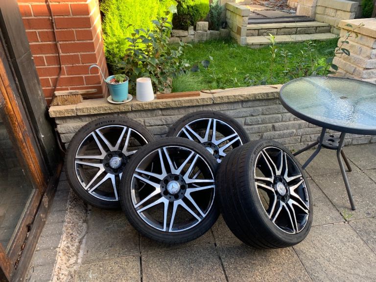 Genuine AMG Mercedes Benz 18inch alloy wheels 