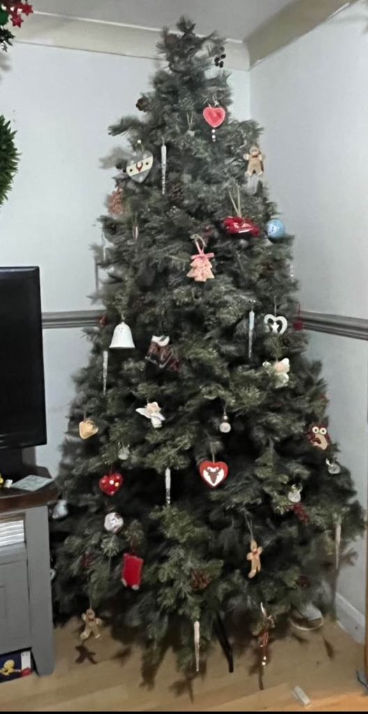 7ft6in pre lit led Christmas tree 