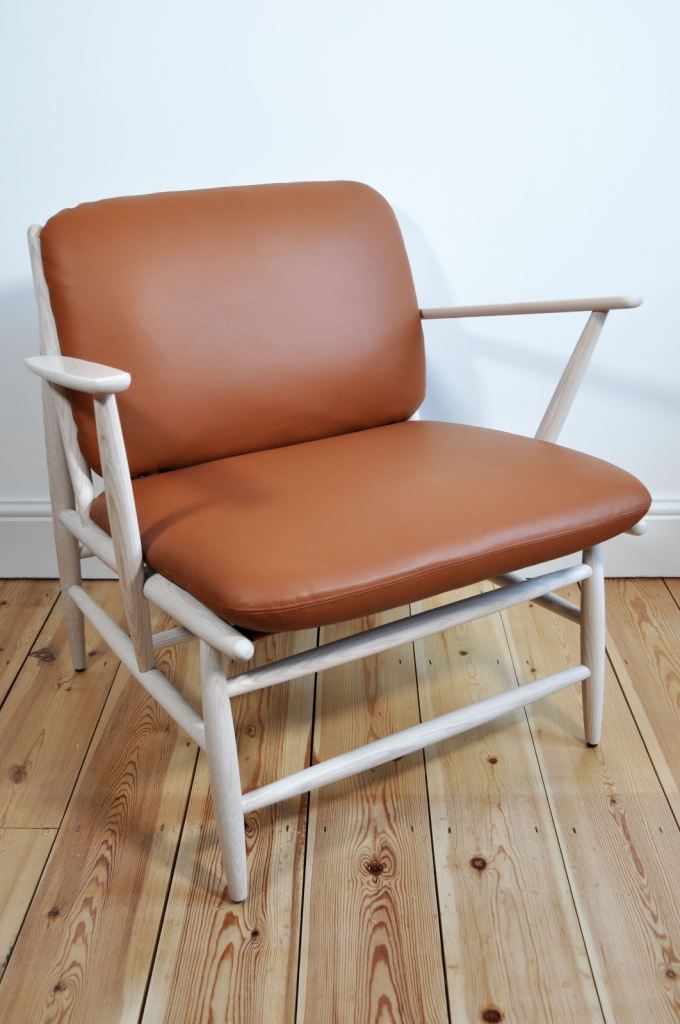 NEW Ercol Von Ash and Leather Armchair - Brand New - FREE LONDON DELIVERY