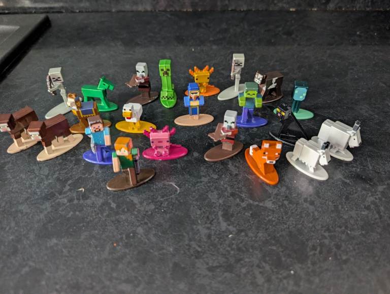 Minecraft metal figures 