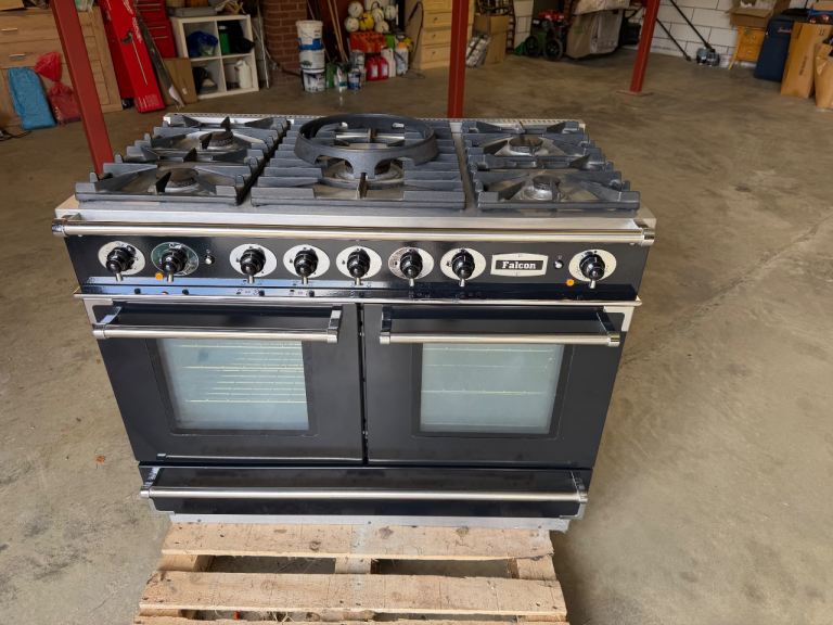 Falcon Continental Dual Fuel Range Cooker - Black/Chrome