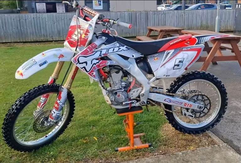 2005 HONDA CRF 250R 