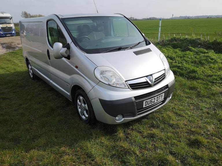 Vauxhall, VIVARO, Panel Van, 2012, Manual, 1995 (cc)