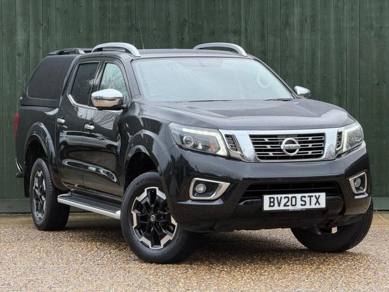  Nissan Navara 2.3 dCi Tekna Auto 4WD Euro 6 4dr Diesel Automatic