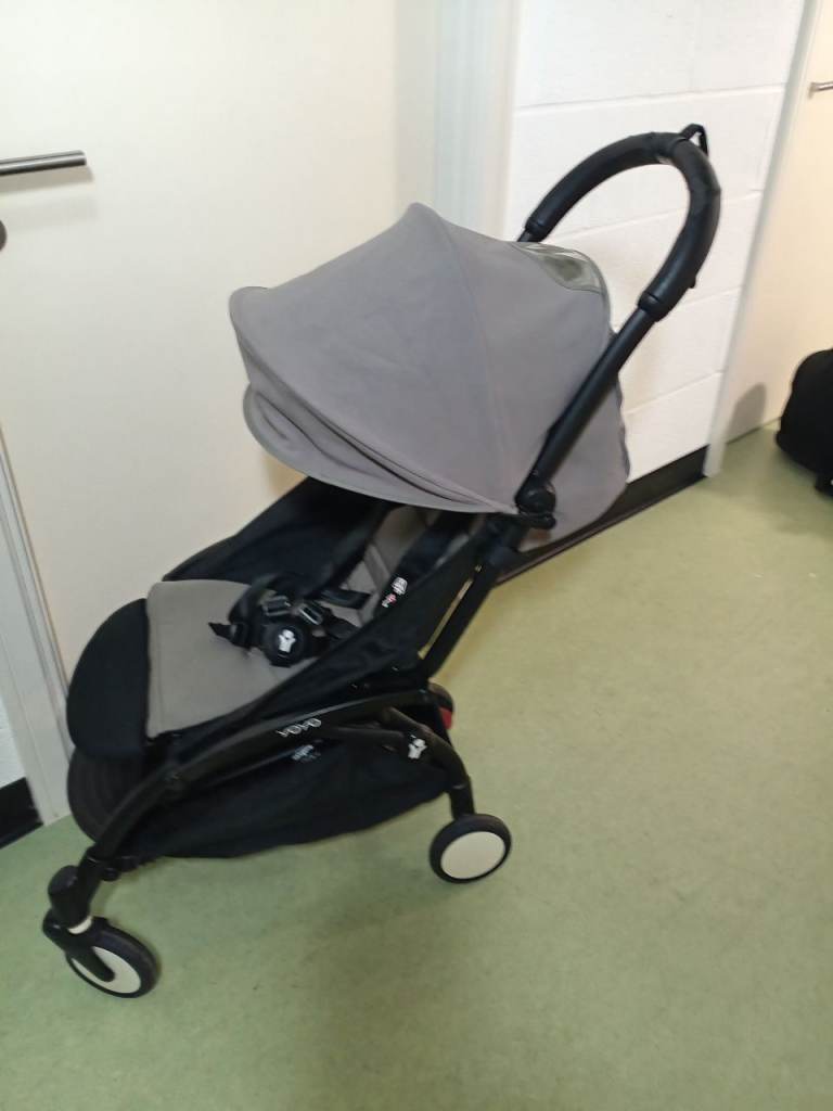 Yoyo + bassinet 