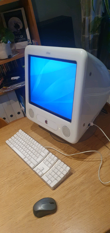 REDUCED   Genuine Apple eMac 1.25 GHz G4 Power PC / 256 Mb SDRAM
