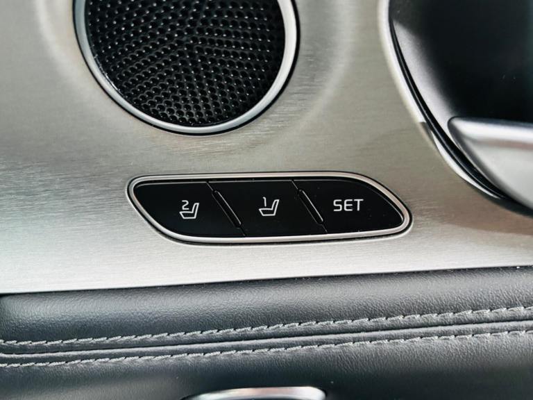 2019 Kia Stinger 2.2 CRDi GT-Line Gran Turismo Auto Euro 6 (s/s) 5dr HATCHBACK Diesel Automatic