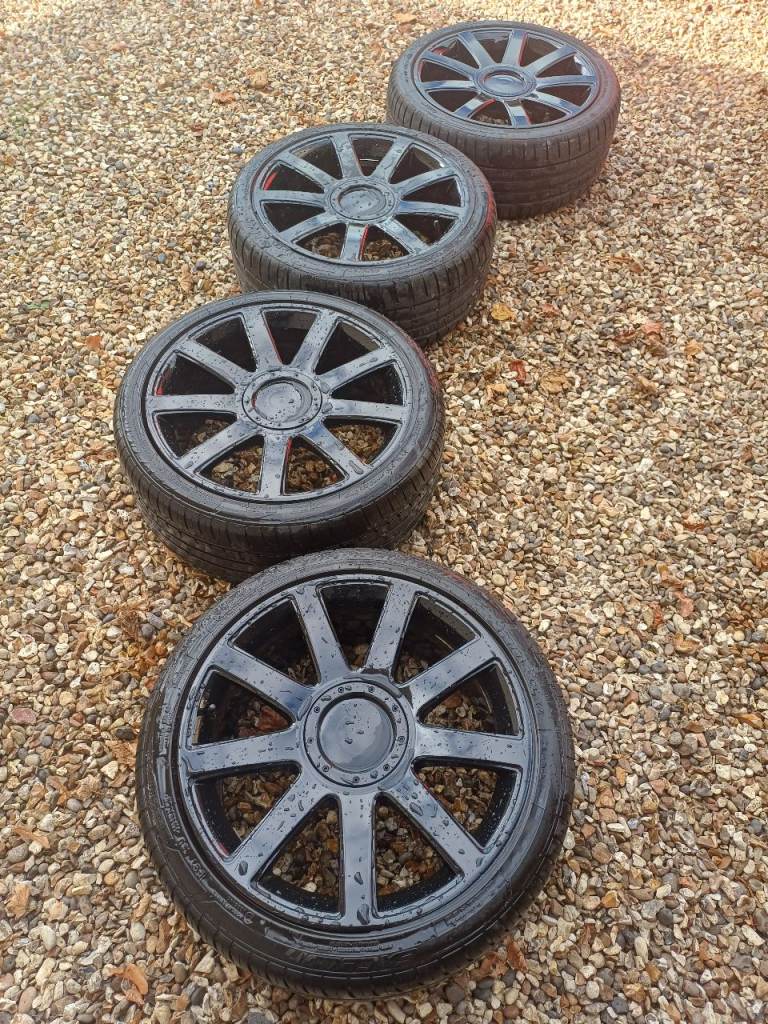 Audi or vw alloy wheels 5x100
