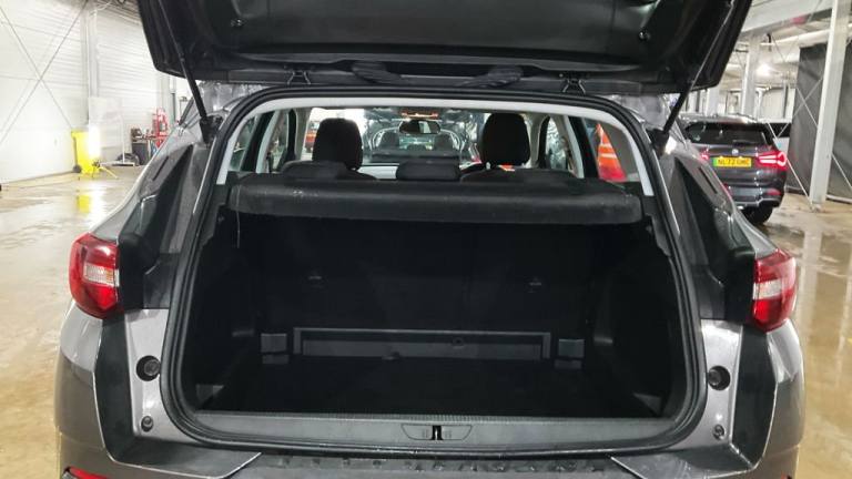 2019 Vauxhall Grandland X 1.2 Turbo GPF SE SUV 5dr Petrol Manual Euro 6 (s/s) (130 ps) HATCHBACK ...