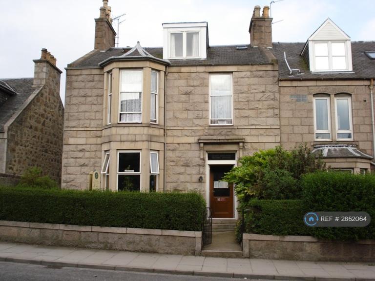 1 bedroom in Holburn Street, Aberdeen, AB10 (#2862064)