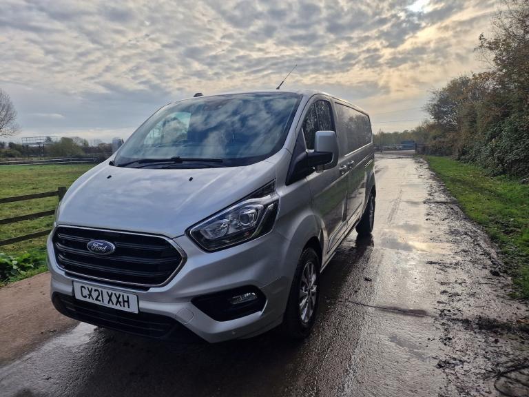 2021 Ford Transit Custom Silver LWB  Drives Perfect  7m MOT  LTD Top Spec