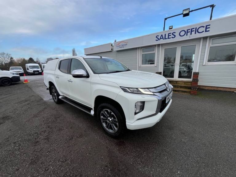 2021 Mitsubishi L200 2.2 DI-D DC Barbarian Pickup Double Cab 4dr Diesel Manual 4WD Euro 6 (s/s)  ...