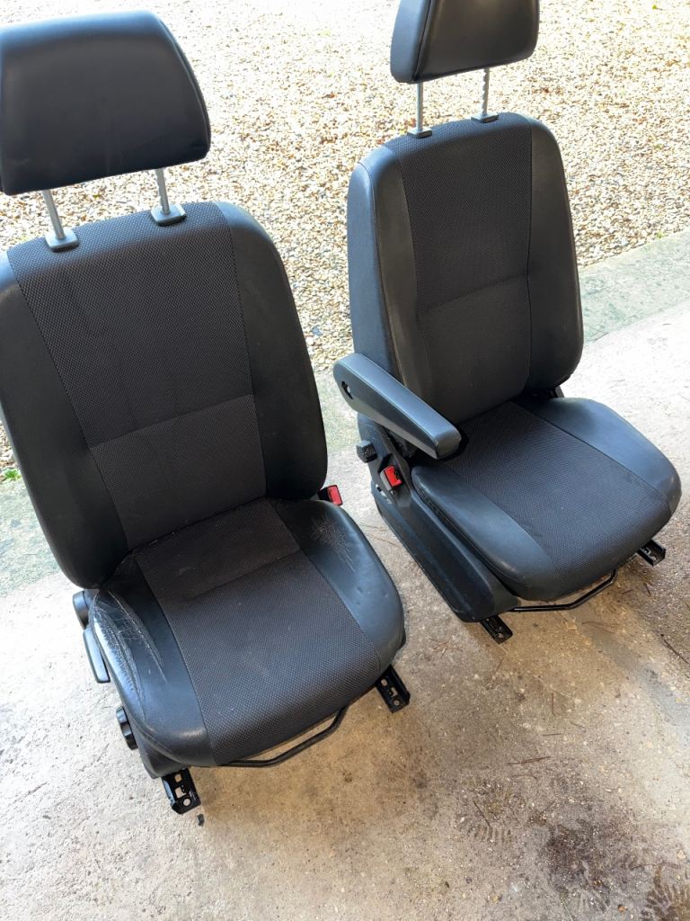 Mercedes Sprinter (W906) / VW Crafter Front Driver & Passenger Seats 2006 - 2017