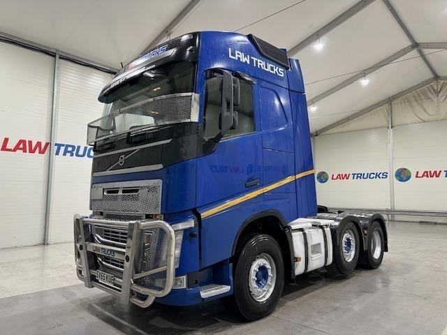 Volvo FH 460 6x2 Sleeper Cab Tractor Unit Safari Edition