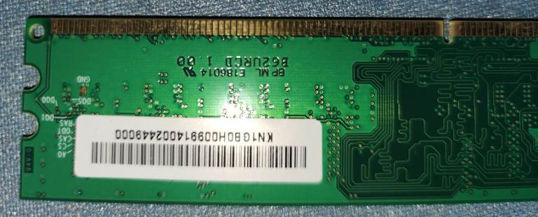 1GB Computer Memory Stick