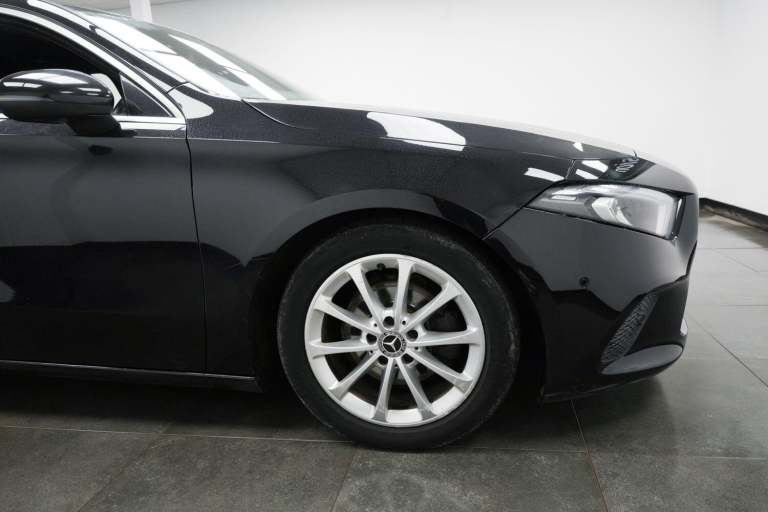 2018 Mercedes-Benz A-Class 1.5 A180d Sport (Executive) 7G-DCT Euro 6 (s/s) 5dr HATCHBACK Diesel A...