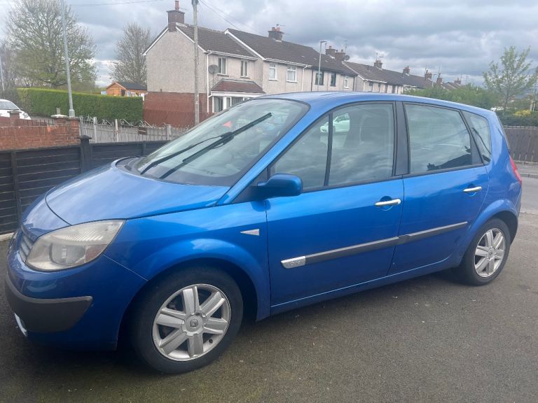 Renault Scenic 1.6 16V Automatic 