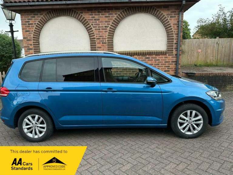 2017 Volkswagen Touran 1.2 TSI SE Family 5dr MPV PETROL Manual
