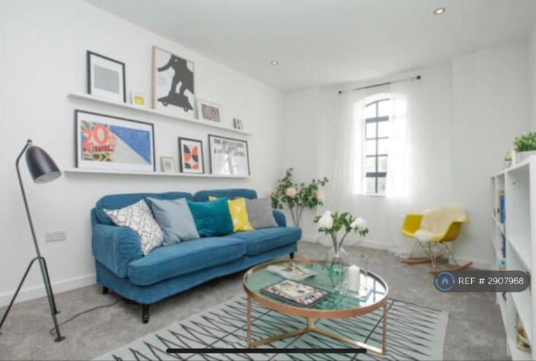 2 bedroom flat in Millers Hill, Ramsgate, CT11 (2 bed) (#2907968)