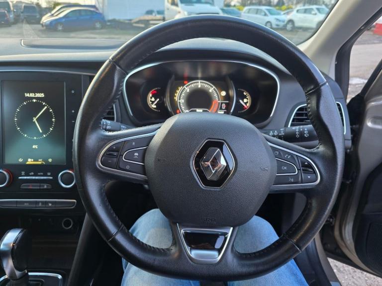 2016 Renault Megane 1.5 dCi Dynamique S Nav EDC Euro 6 5dr Hatchback Diesel Automatic