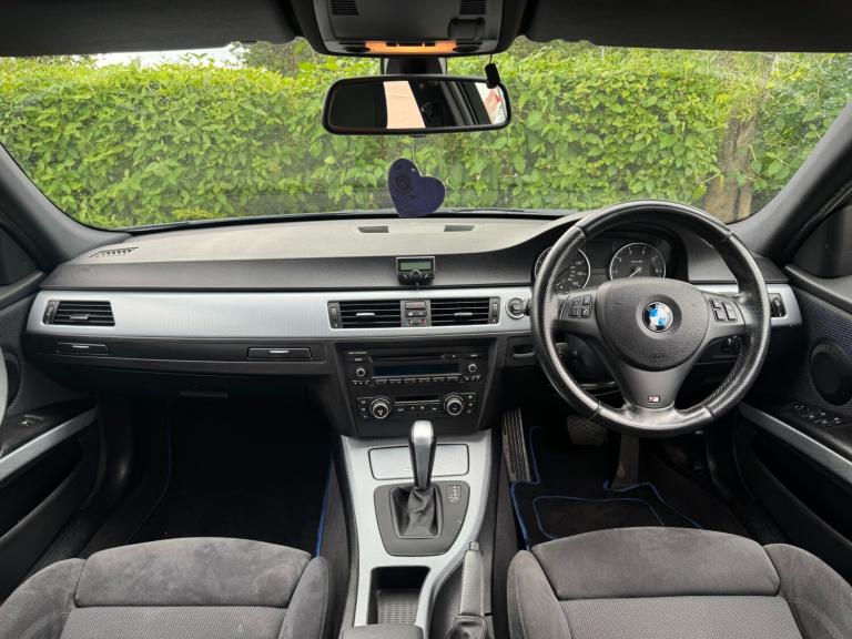 2011 BMW 3 Series 318i M Sport 5dr Step Auto ESTATE Petrol Automatic