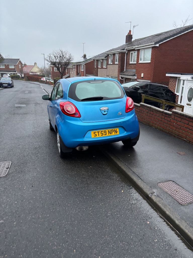 Ford, KA, Hatchback, 2009, Manual, 1242 (cc), 3 doors